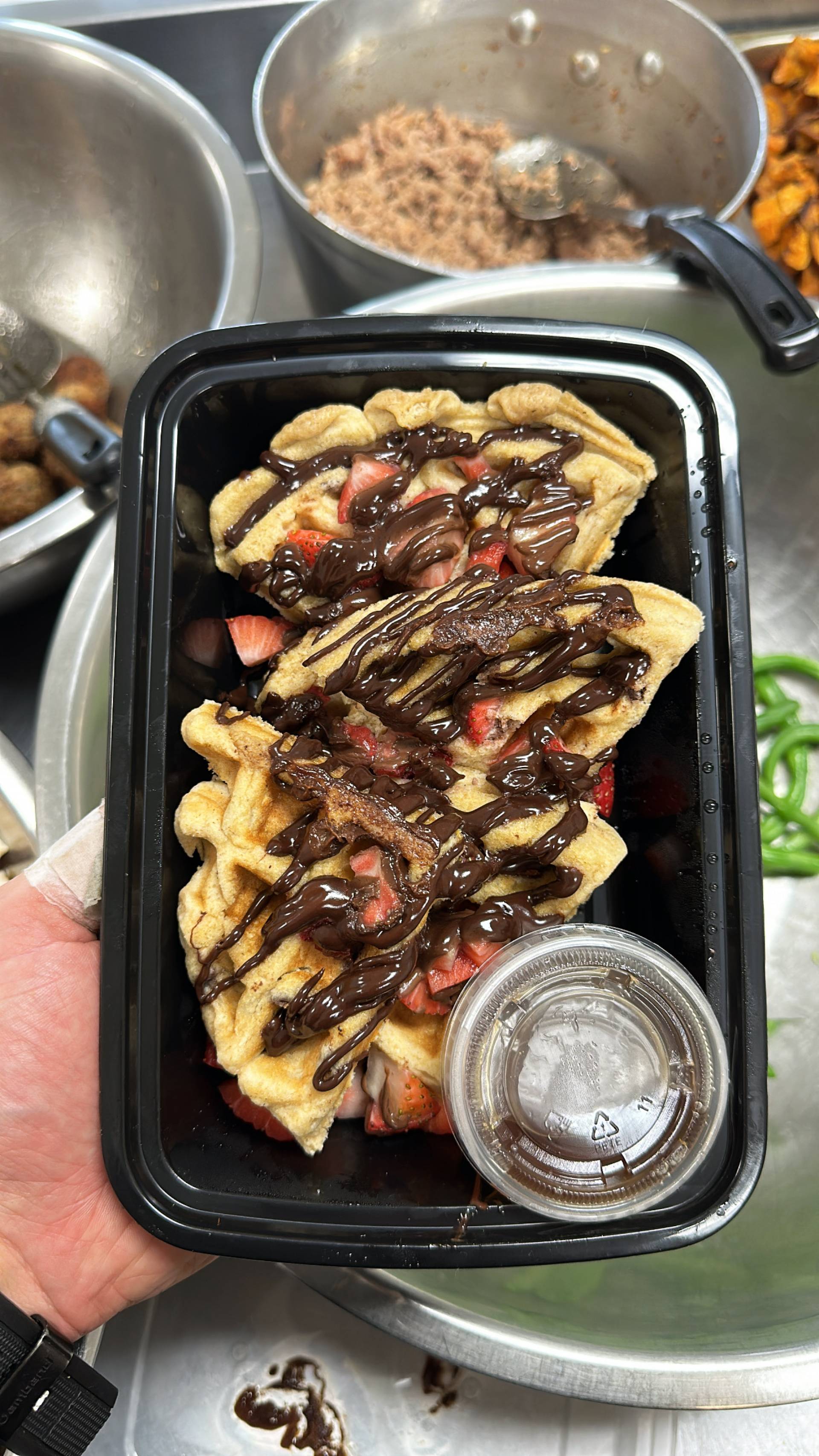 Protein Waffle ( Nutella + Strawberry )